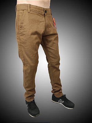 Calça Jeans Masculina Skinny Alfaiataria Jerry Marrom.