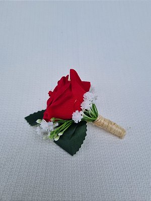 Lapela em Vermelho com Mosquitinhos Brancos