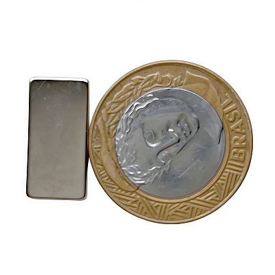 Kit com 50 Peças Ímã de Neodímio Quadrado 20x10x2mm N35 Super Forte