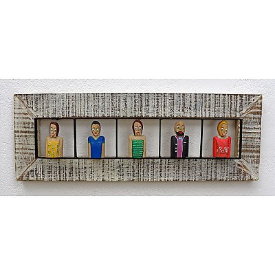 Quadro Figuras Humanas Madeira de Demolição 62cm (S)