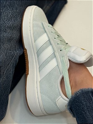 Tênis Adidas