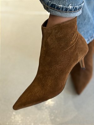 Bota Anzetutto Bella