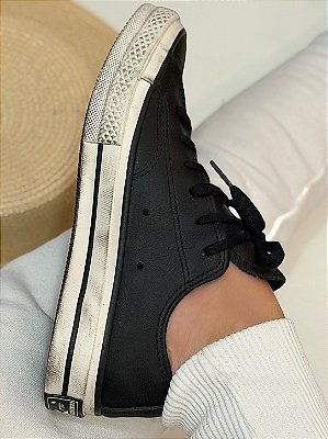 Converse Bravo Destroyed