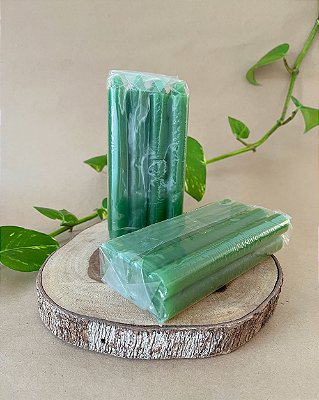 Vela Verde (8 Unid.) - Saúde, Prosperidade e Cura - 100% Parafina Virgem