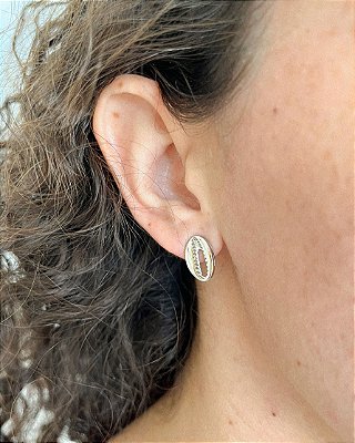 Brinco Búzio Prateado - Proteção, Axé e Exclusividade Manacá