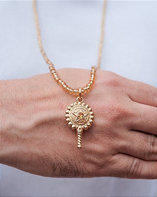 Colar de Miçangas de Oxum Dourado com Pingente Abebé com Strass – 40 cm