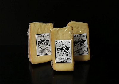 Queijo Brie Serra das Antas 150g  QUEIJOS ARTESANAIS