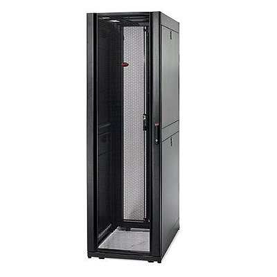 RACK APC AR3100 42U NETSHELTER SX , Dimensões : 600 mm de largura x 1070 mm de profundidade, com painéis laterais, preto