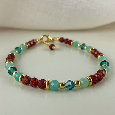 Pulseira amazonita, granada e cristais austríacos.
