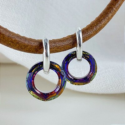 Brincos de argola em prata 925 com cristal austríaco vitral.
