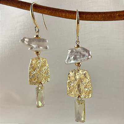 Brincos “ Duomo di Amalfi” ( pérolas e cristais )