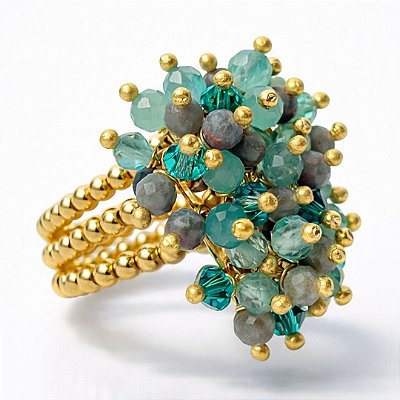 Anel “ Belvedere di Migliara” ( fuchsita, apatita e cristais )