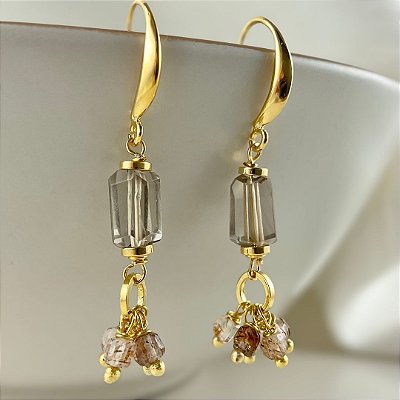 Brincos Veliero ( quartzo fumê e rutilo )