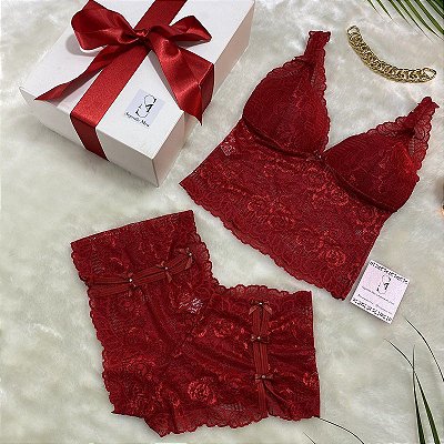Conjunto Cropped e Caleçon em Renda