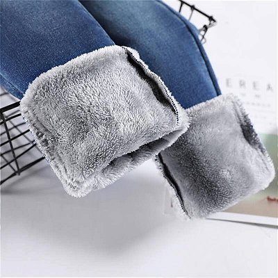 Calça Jeans Peluciada (furry pants)