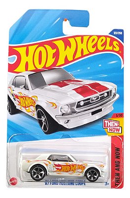 Hot Wheels 67 Ford Mustang Coupe Hyy62 2025e