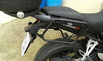 Suporte Lateral de Baús GIVI - V35 - para Honda CB 500X