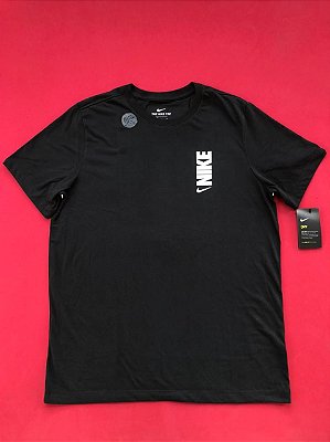 Camiseta Nike Dri-FIT Extra Bold