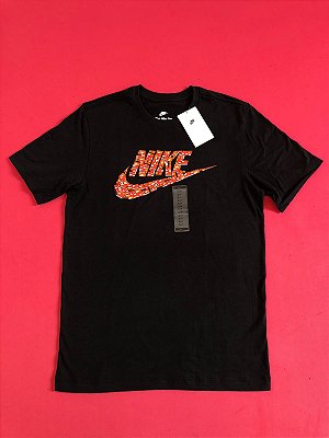 Camiseta Nike Sportswear Preta Masculina
