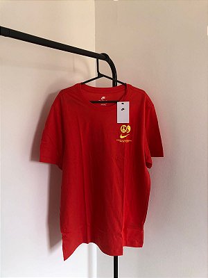 Camiseta Nike Sporstwear Heatwave Vermelha Masculina