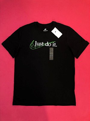 Camiseta Nike Swoosh Just do It Masculina