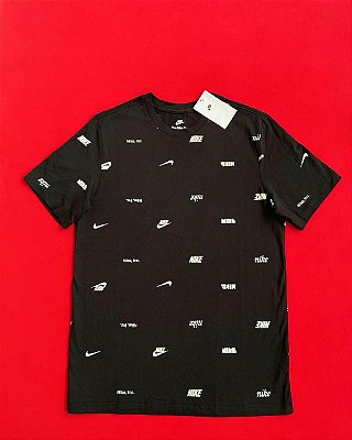 Camiseta Nike Sportswear Multi Logo Masculina