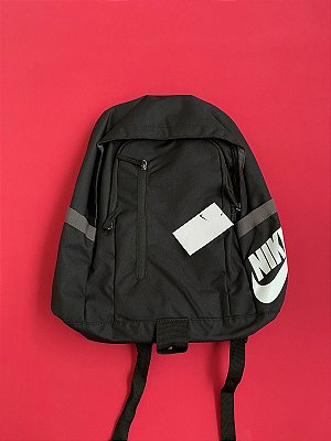 Mochila Nike Sportswear 24 Litros