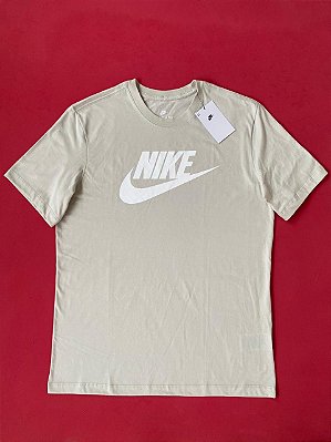 Camiseta Nike Sportswear Logo Masculina