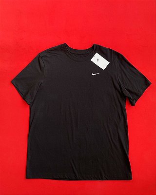 Camiseta Nike Swoosh Masculina