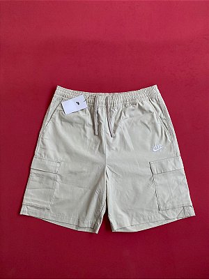 Shorts Cargo Nike Sportswear Creme Masculino (Corte Grande)