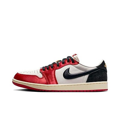 Tênis Air Jordan 1 Low OG SP x Trophy Room Away - FN0432-100