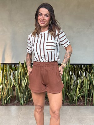 T-SHIRT JAQUELINE LISTRADA MARROM