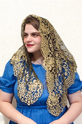 Mantilha Peta de Rosas Preta com Dourado