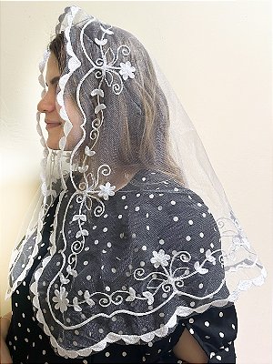 Véu Bordado Branco