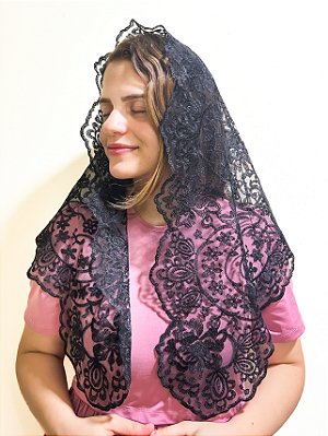 Mantilha Bordada Pétala de Rosas Preta