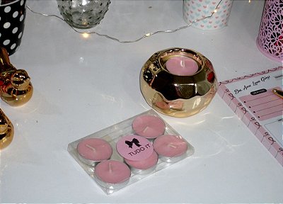 Suporte para vela dourado