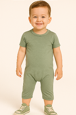 Macacão Curto Sem Zíper e Sem Botões - Verde