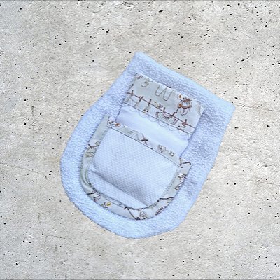 Regurgitador com Toalhinha de Boca | Enxoval de Bebê | Varal Bege