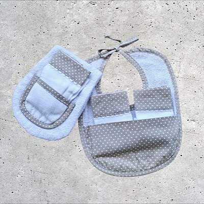 Kit Enxoval | Babador Regurgitador Toalhinhas de Boca | Estampa Poá Bege