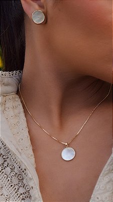 Colar e Brincos Delicado Madrepérola Verdadeira Banhado no Ouro 18k
