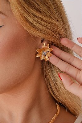 Brincos Flor Moderna Banho a Ouro 18k e Ródio Branco com Garantia