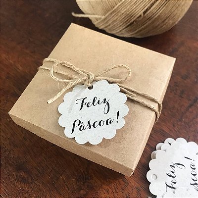 5 | 10 Caixinhas Kraft e Tag Florzinha Feliz Páscoa com cordão
