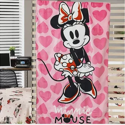 T PRAIA DOL VELOUR EST LICENCIADO 76X152 MINNIE 9