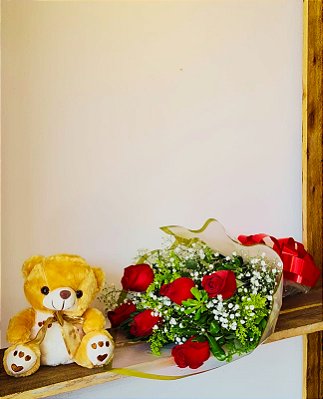 Buque de 6 Rosas Vermelhas com Ursinho de Pelúcia
