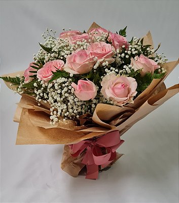 Buquê 12 rosas Cor de Rosa ou Pink