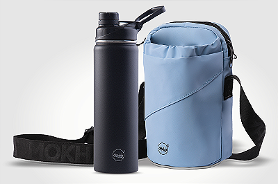 Kit garrafa térmica inox Facy 660ml black e bolsa Shoulder Bottle azul