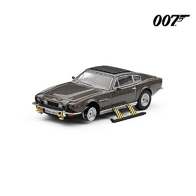 PRÉ-VENDA Mini GT #922 Aston Martin V8 Vantage "The Living Daylights" Weapons On 007 English