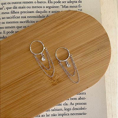 Brinco Argola com Pingente de Ponto de Luz e Correntes- Prata 925