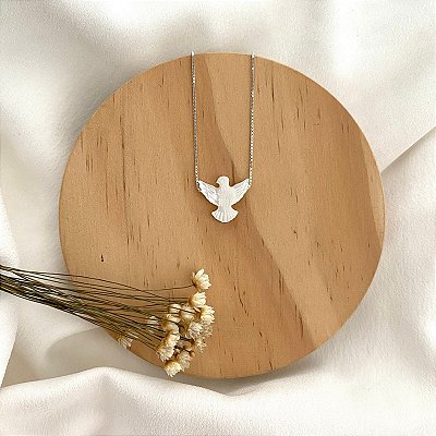 Colar Divino Espiríto Santo em Madrepérola- Prata 925