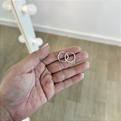 Brinco Argola Hexagonal Fina Média - Prata 925